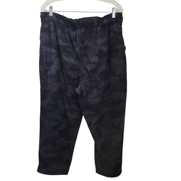 Lululemon Stretch High-Rise Crop Camo Pants Sz 14 LW6BOUS (34X23)‎ Black Gray - Picture 6 of 13